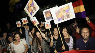 Испания протестира след абдикацията на краля