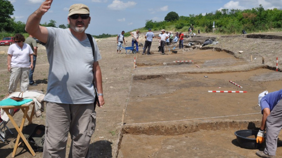 Археолози спасяват история по АМ" Марица" | StandartNews.com