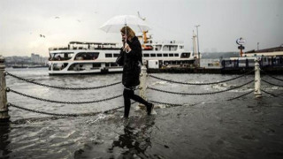 Наводнения блокираха Истанбул