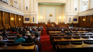 ГЕРБ внася петия вот на недоверие