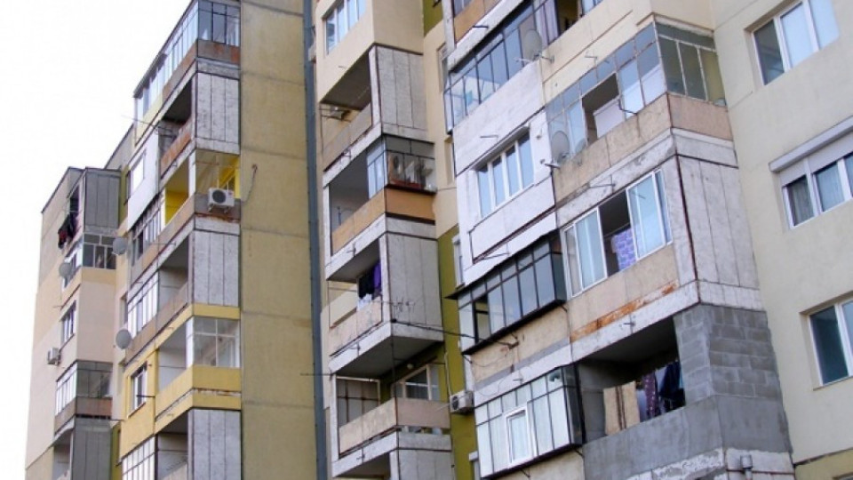100 наемители на общински жилища без покрив заради дългове | StandartNews.com