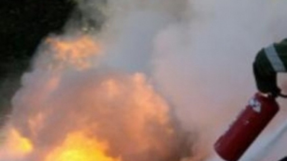 Подпалиха плажна кръчма в Созопол | StandartNews.com