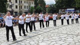 Тъпани и танци на 400 души ще разтърсят Разлог 