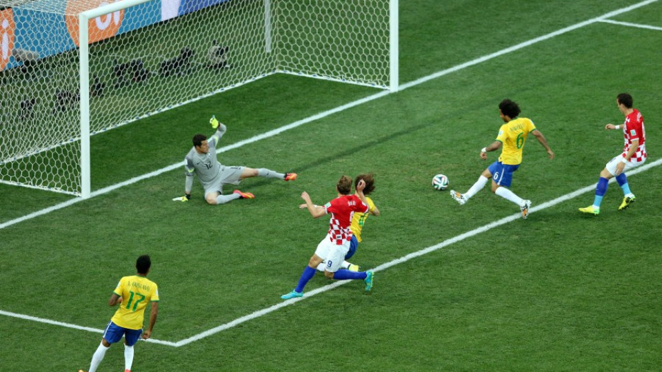 Бразилия откри Световното с победа и автогол | StandartNews.com