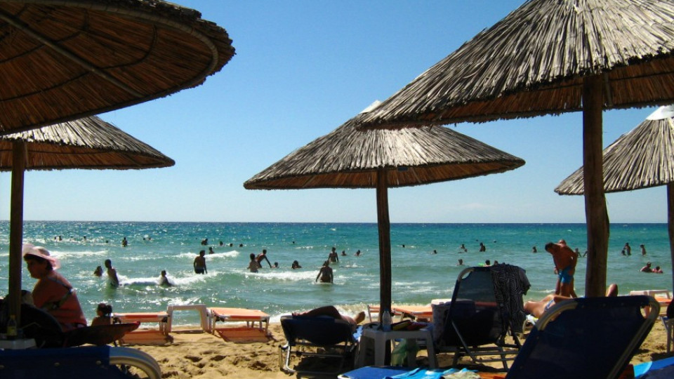 Гърция ни отмъква туристите - с 30% | StandartNews.com