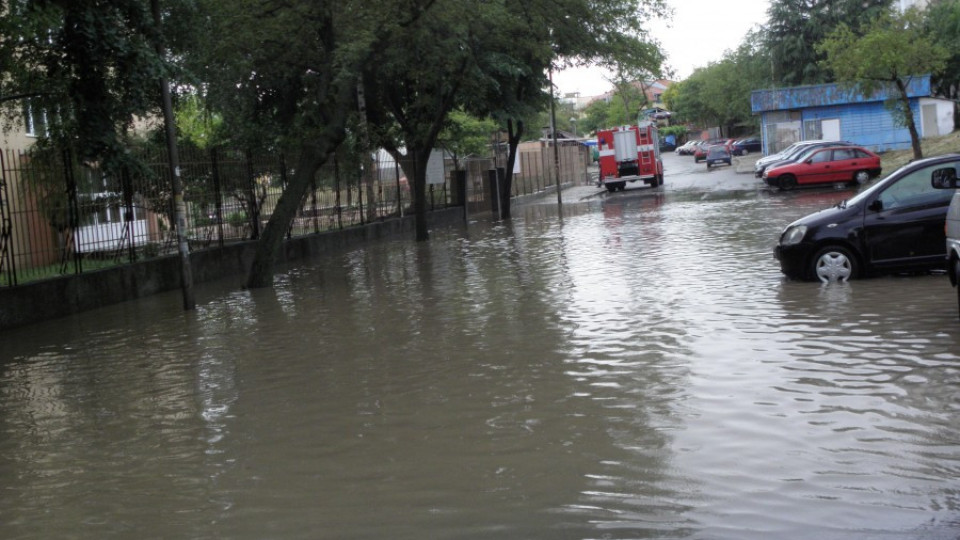 МОСВ: Водните нива ще се повишават, още наводнения | StandartNews.com