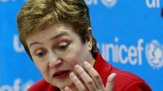 Кристалина Георгиева: Впечатлена съм от числеността на доброволците 