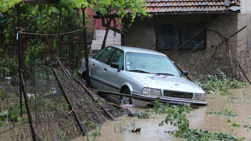 10 млн. лв. са щетите от наводнението във Великотърновско | StandartNews.com
