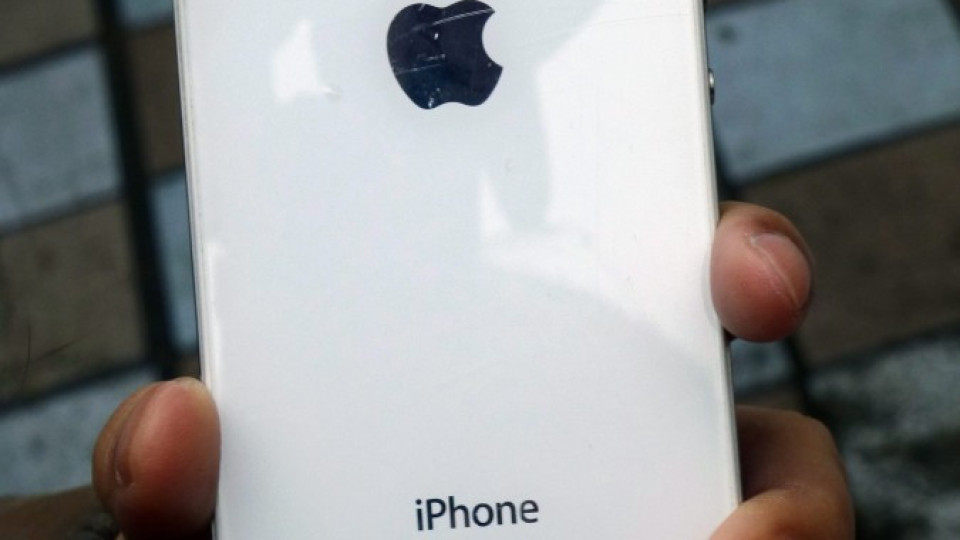 Apple стартира производство на два нови модела на iPhone | StandartNews.com
