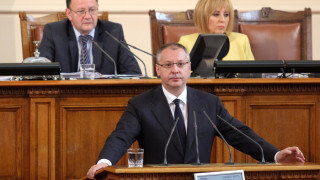 Станишев покани партиите на консултации в петък 