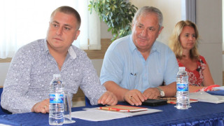 Общински съветник с награда за мир
