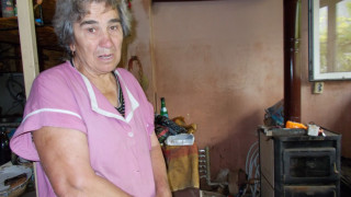 "Исках да се беся", нарежда през сълзи баба Минка