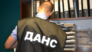 Обвиниха двама от задържаните за банковата атака