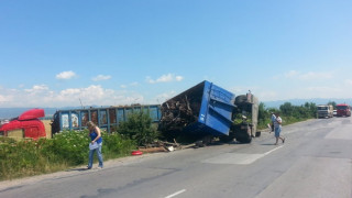 Мъж загина в тежка катастрофа на Околовръстното