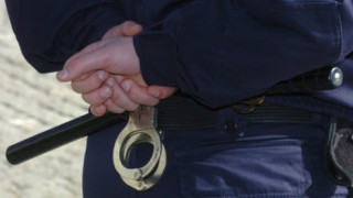 Трима задържани в Прага за терористична дейност