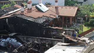 Описват щетите след големия пожар в Банско