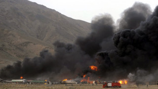 Талибаните унищожиха петролен конвой на НАТО
