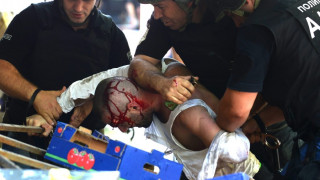 20 полицаи ранени в бой с албанци в Скопие (ОБЗОР)