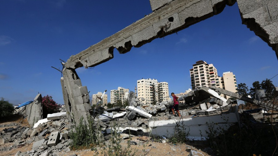 Израел продължава с бомбардировките на Газа | StandartNews.com