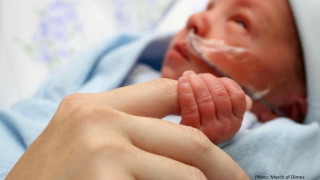 Роди се 530-грамово бебе във Варна