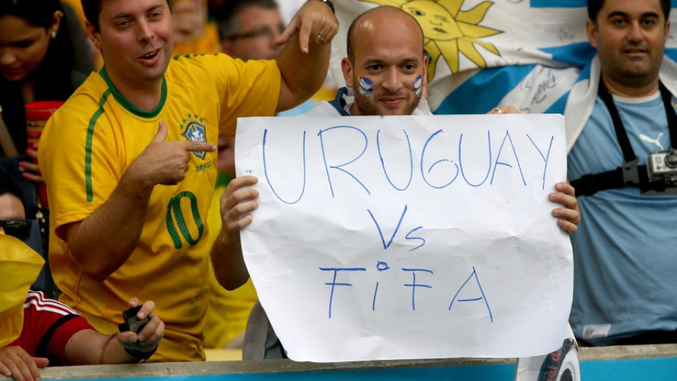 ФИФА отхвърли жалбите на Уругвай и Суарес | StandartNews.com