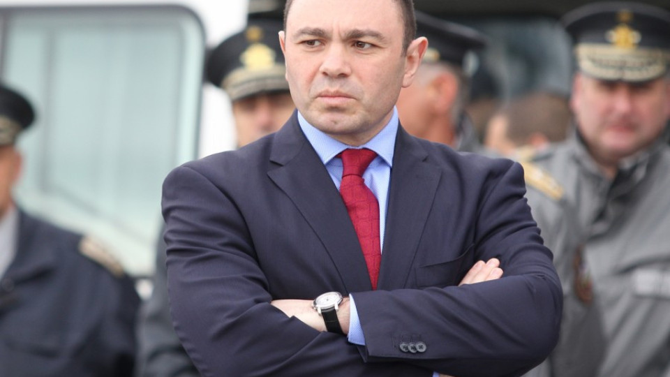 Светлозар Лазаров награди двама полицаи от полицейския участък в Перперек | StandartNews.com
