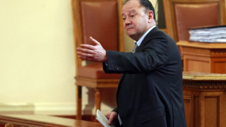 Миков: Прекалено стриктно спазвахме независимостта на ЦБ