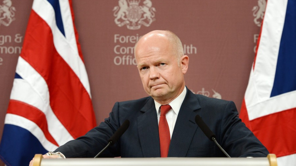 Външният министър на Великобритания подаде оставка | StandartNews.com