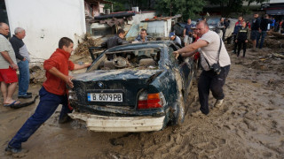 Гняв в Добрич, питат къде са даренията