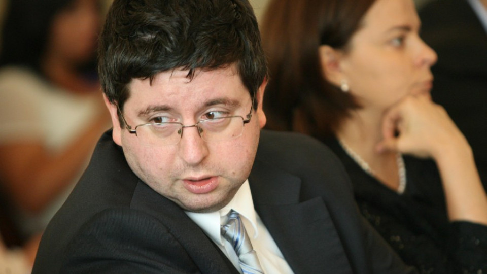 Чобанов: Акционерите в КТБ ще могат да спасят банката | StandartNews.com