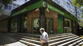 Очакват спад на златото към $1000