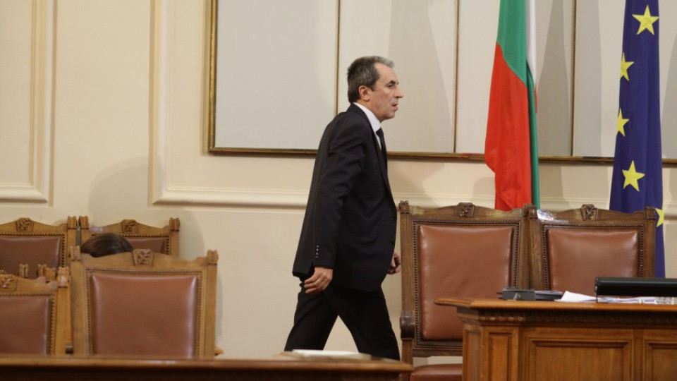 Орешарски освободи двама зам-министри  | StandartNews.com