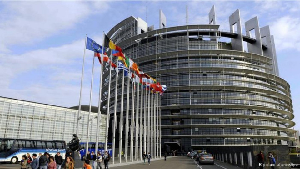 ЕС обсъжда нови санкции срещу Русия | StandartNews.com