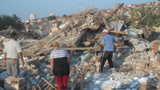 Събориха всички незаконни постройки в Стара Загора