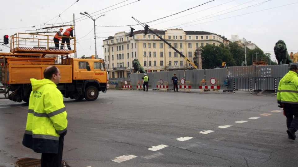 Промени в движението заради ремонта на „Лъвов мост" | StandartNews.com