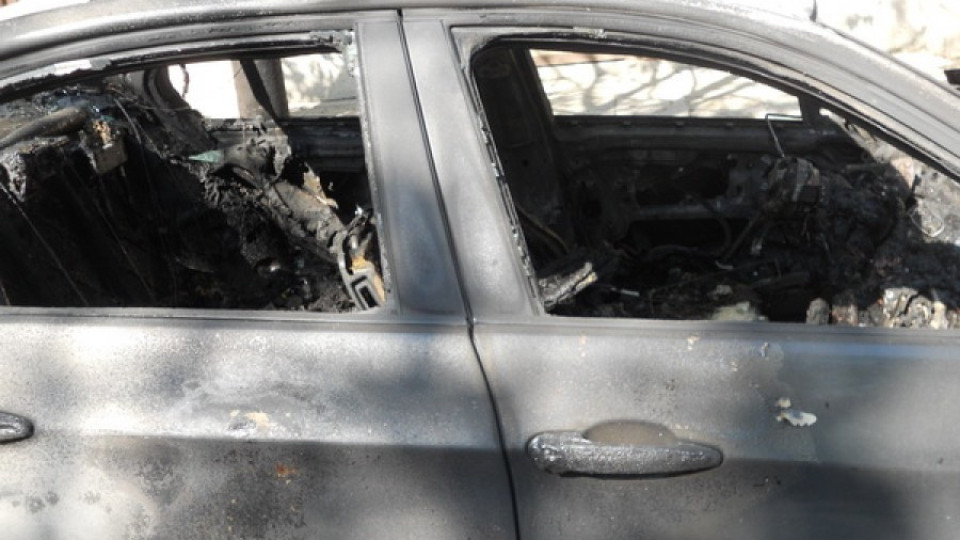 Запалиха кола в Сандански | StandartNews.com