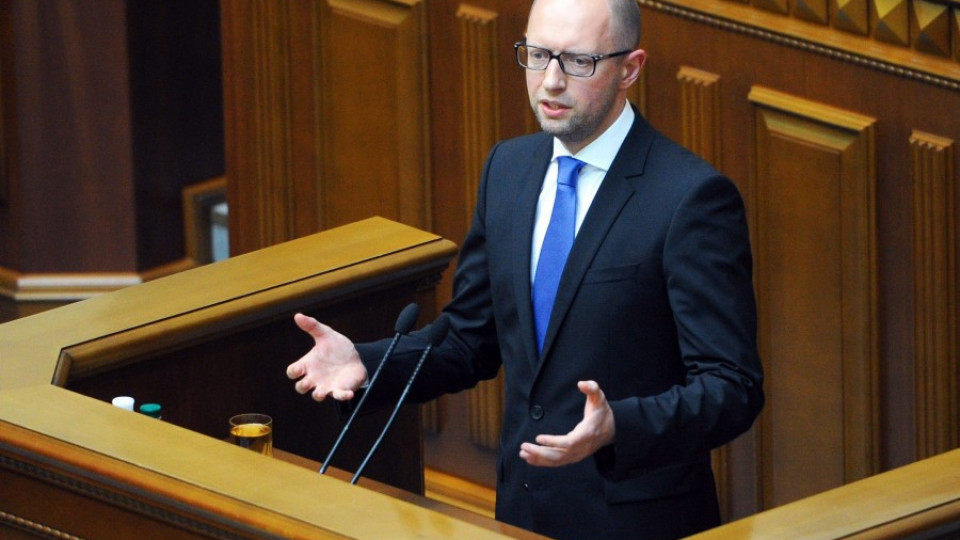 Парламентът в Украйна търси изход на правителствената криза | StandartNews.com