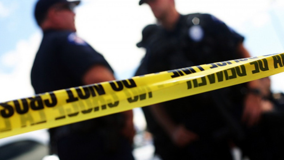 13-годишно момче загина при безразборна стрелба в Чикаго | StandartNews.com