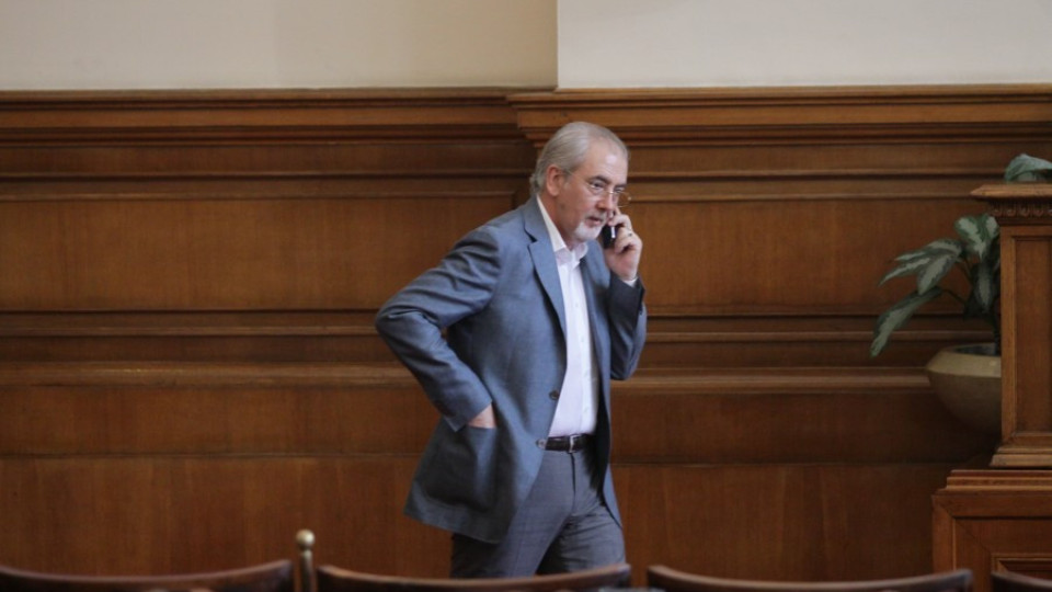 Седем места повече за ДПС в парламента | StandartNews.com