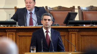 Президентът връчва мандата на ДПС в сряда
