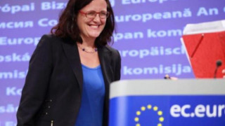 Швеция отново издигна Сесилия Малстрьом за еврокомисар