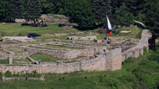 Ученици стават гидове на Кракра 