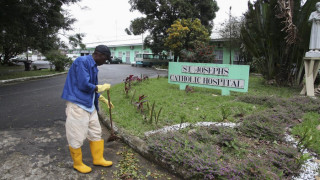 Хаос в Либерия заради еболата