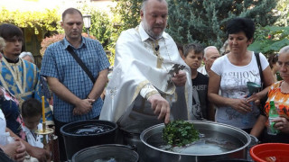 На Голяма Богородица много кърджалийци изпълниха храмовете