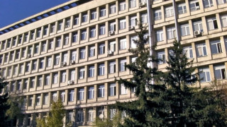 Лекари почетоха своя патрон с вой на сирени