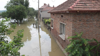  Кметът на Добрич отправи апел за помощ на Мизия 