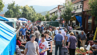 Сърбите: Правим си Европа вкъщи