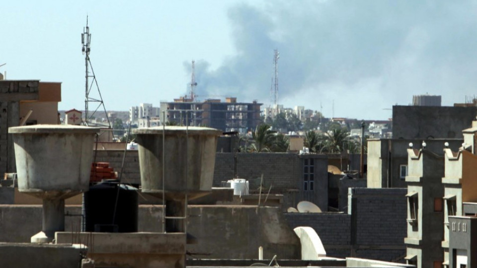 Затворено е въздушното пространство над Либия  | StandartNews.com
