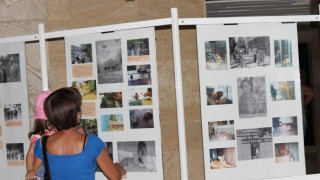 Подредиха изложба за зоопарк в кметство