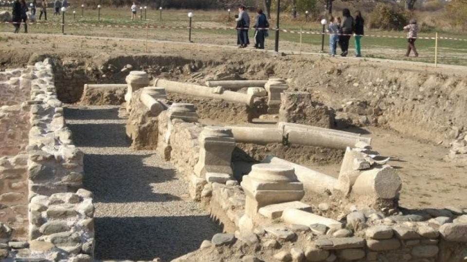 Изследват богаташка къща в древния Никополис ад Нестум | StandartNews.com